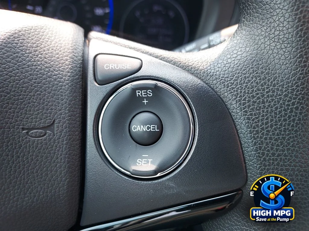 Used 2021 Silver Honda LX image 22