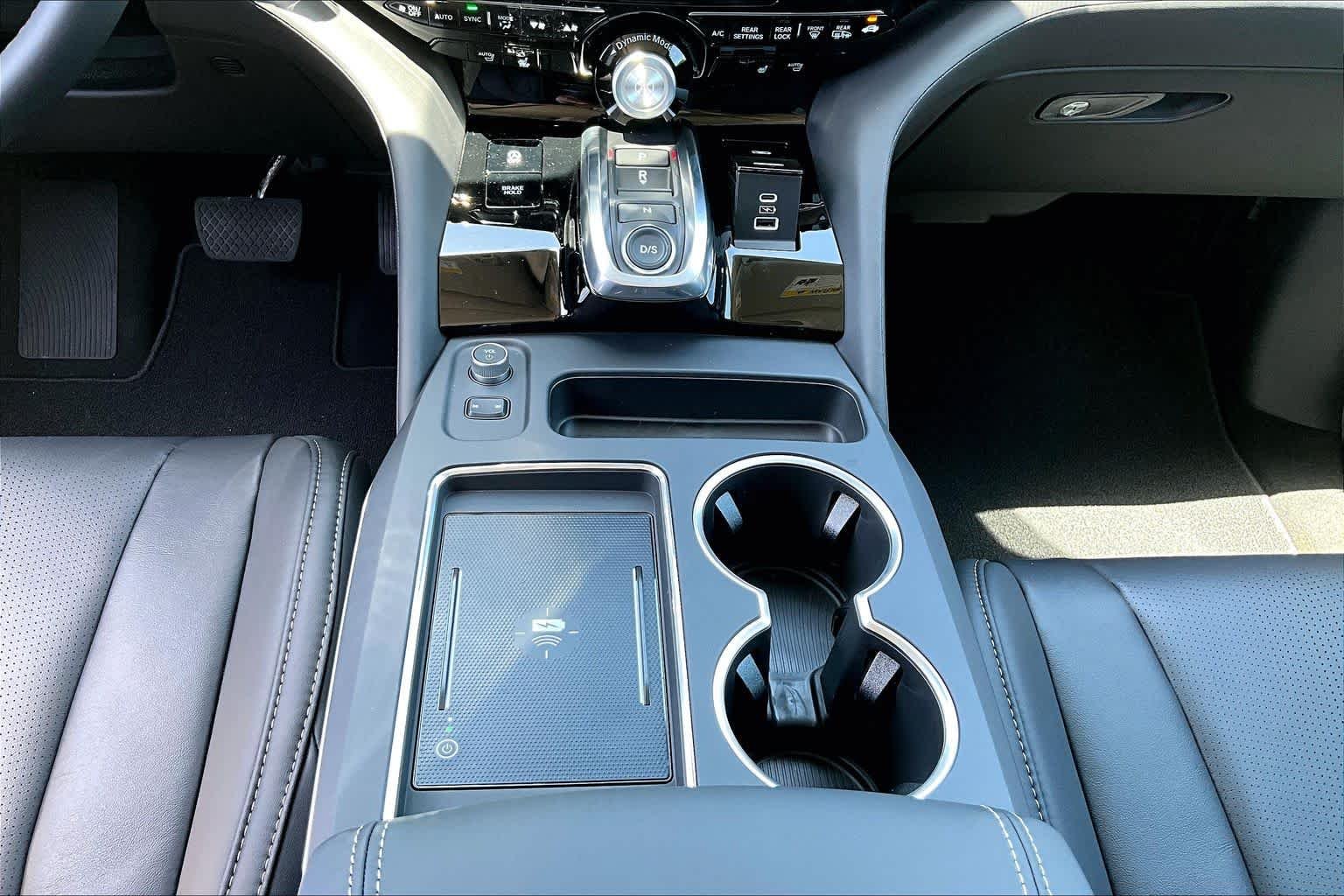 New 2026 Solar Silver Metallic Acura w/Technology Package image 18