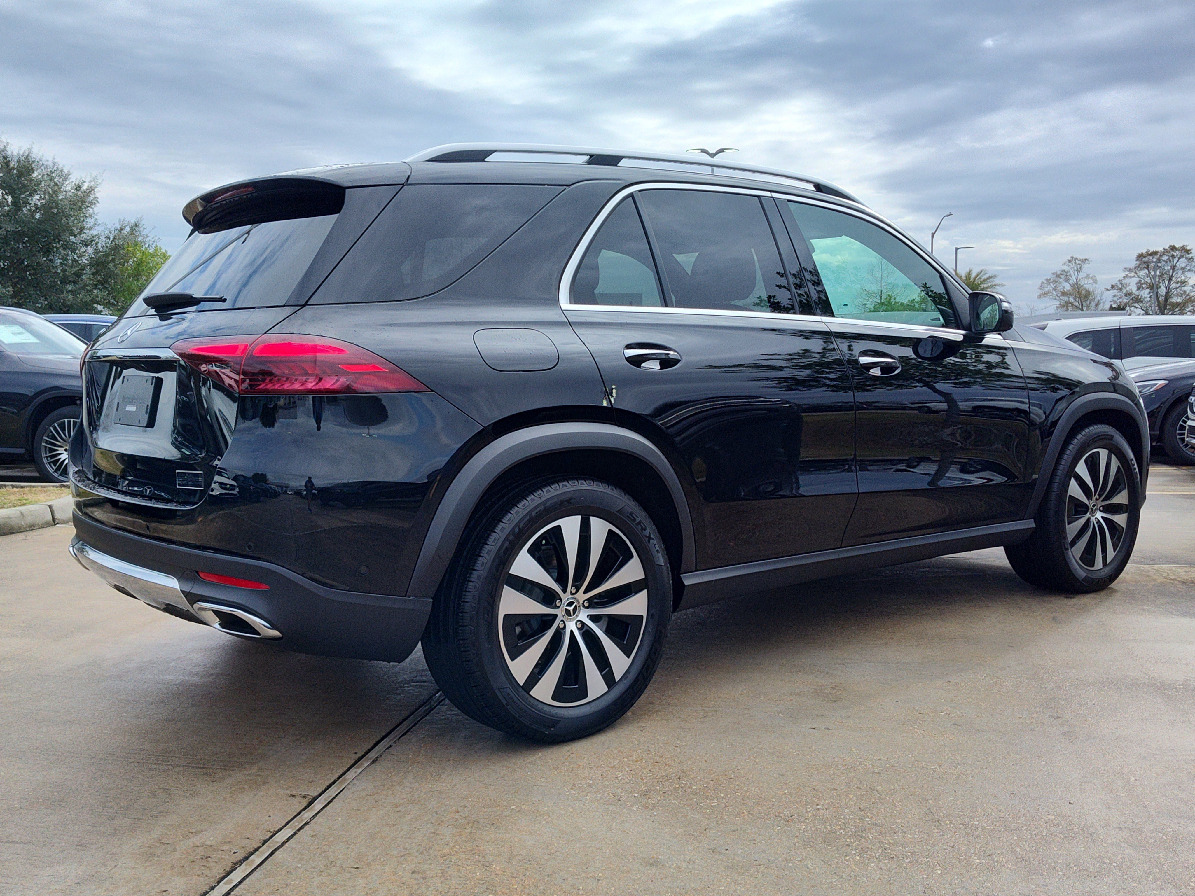 New 2026 Black Mercedes-Benz GLE 350 image 19