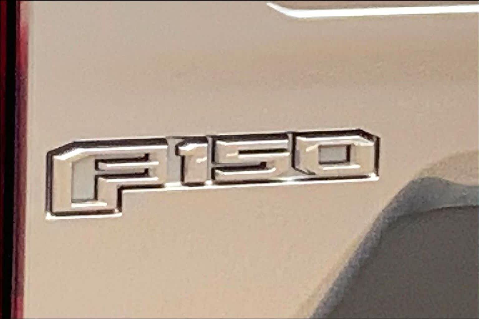 Certified Used 2020 Magnetic Metallic Ford Platinum image 10