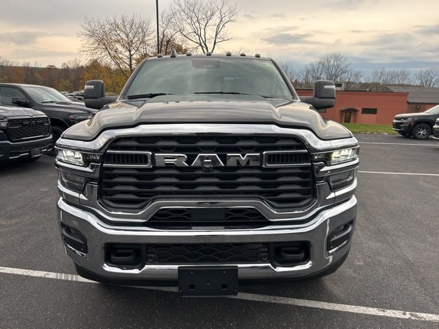 2026 Ram 2500 Tradesman photo 2