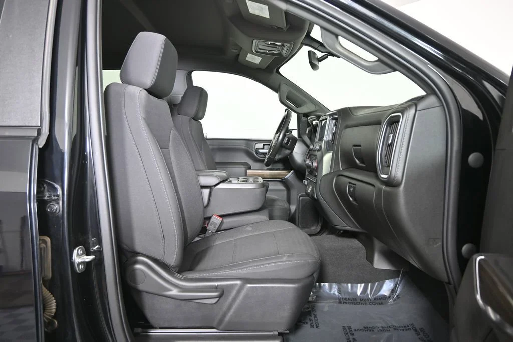 Used 2021 Black Chevrolet LT image 14