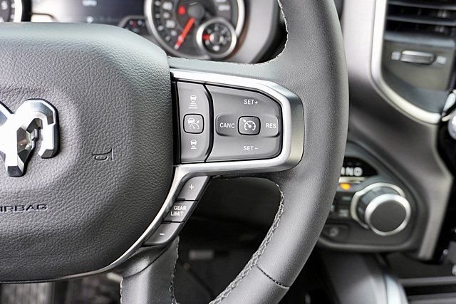 New 2026 Bright White Clear-Coat Exterior Paint RAM Big Horn/Lone Star image 43