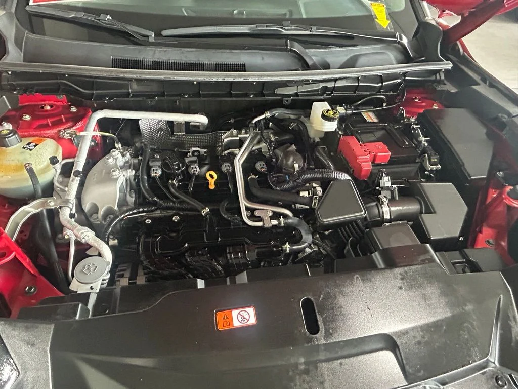 Used 2024 Diamond Mitsubishi SE Black Edition image 35