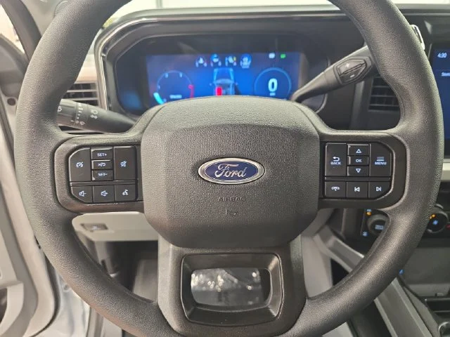New 2026 Oxford White Ford F-250® XLT image 39