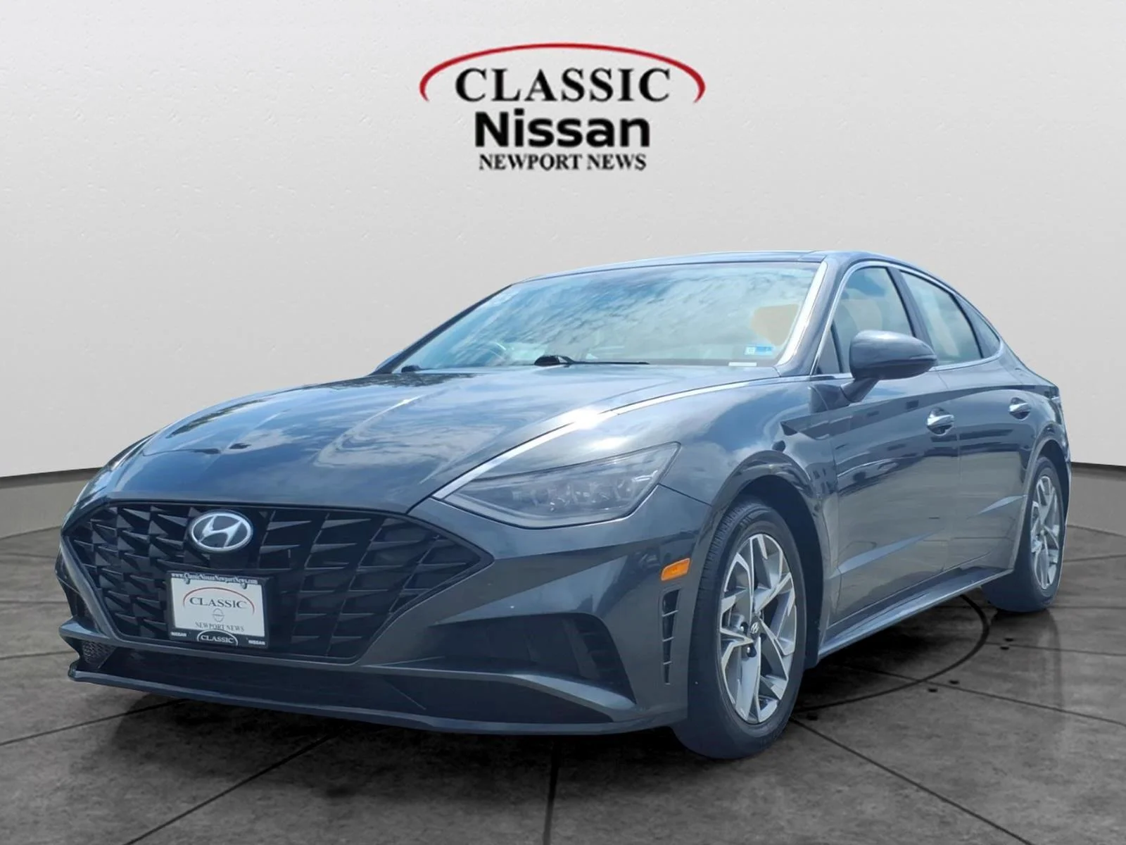 Used 2023 Portofino Gray Hyundai SEL image 1