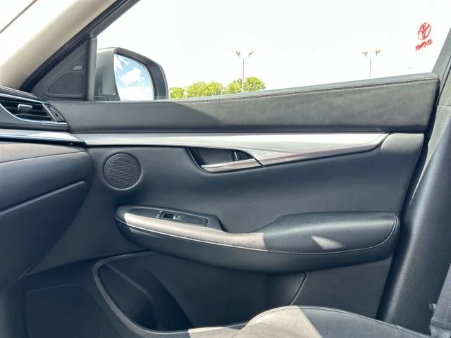 Used 2021 Gray INFINITI LUXE image 43