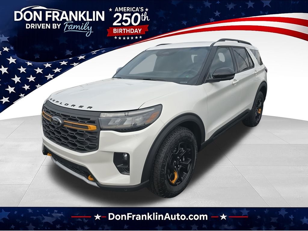 New 2026 Star White Metallic Tri-Coat Ford Tremor® image 1