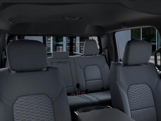New 2026 Diamond Black Crystal Pearlcoat RAM Express image 52