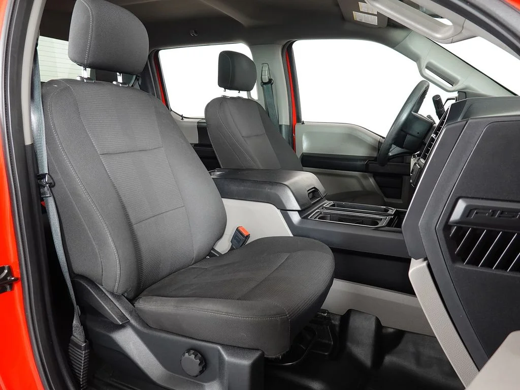 Used 2018 Red Ford XL image 13