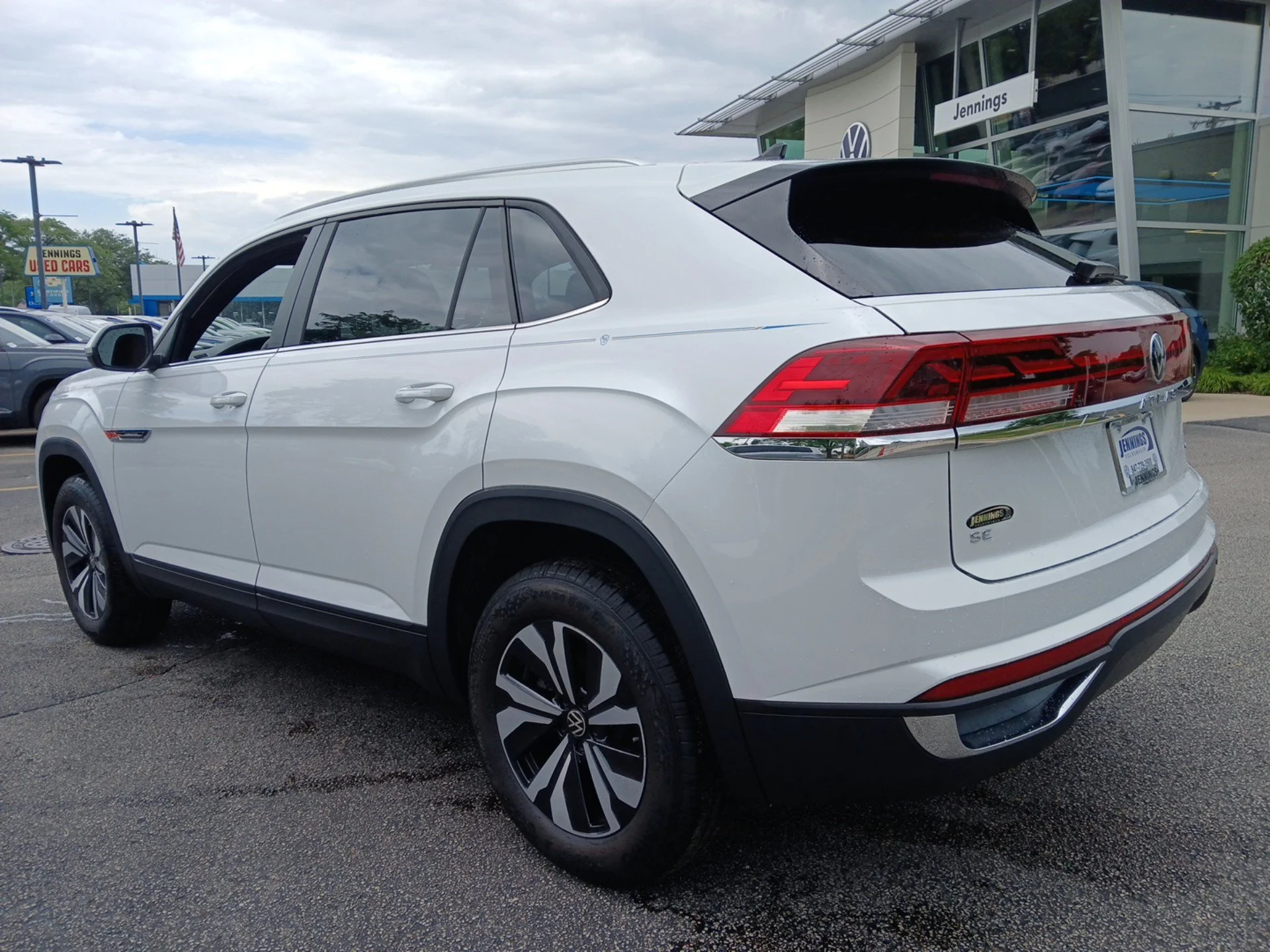 New 2026 Opal White Pearl Volkswagen 2.0T SE image 5
