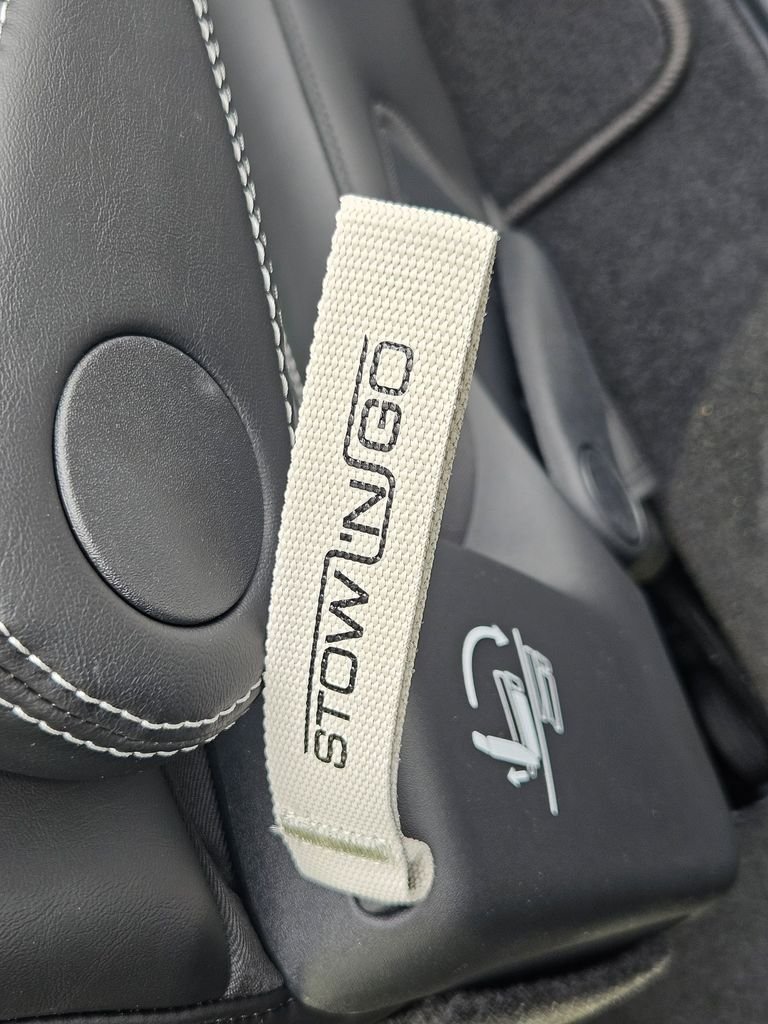 2026 Chrysler Voyager LX - Photo 34