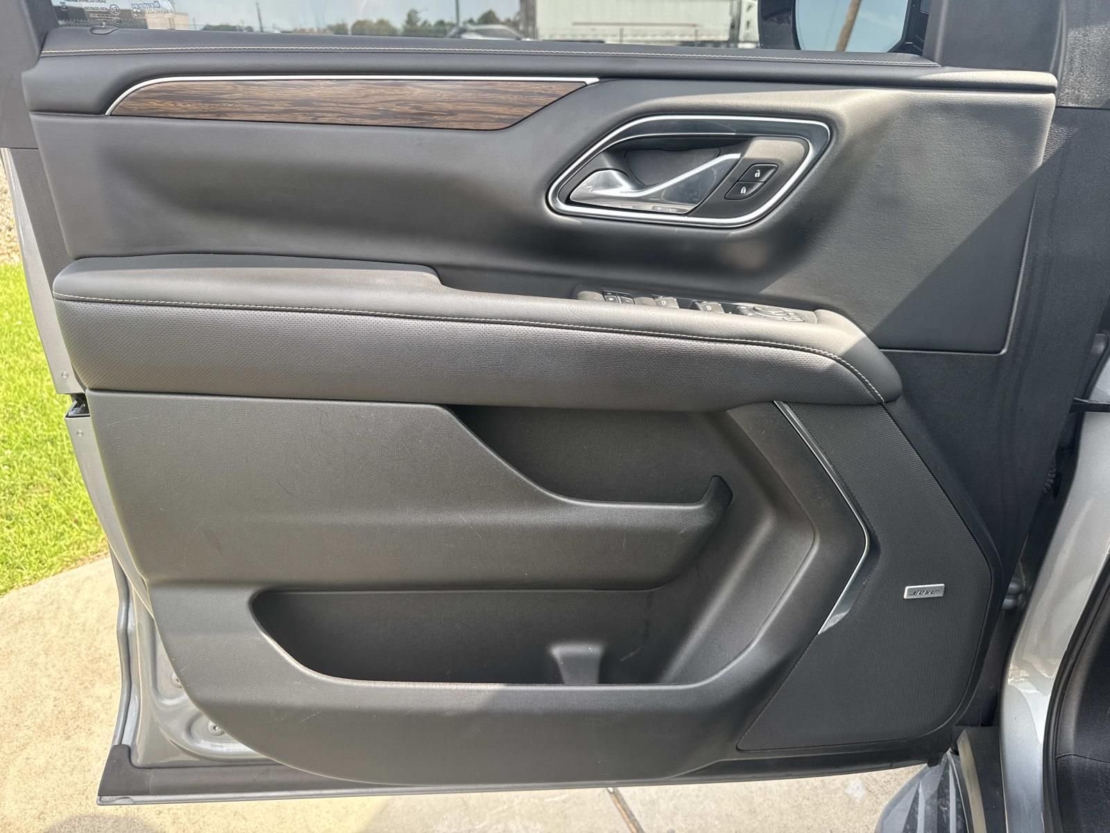 Used 2023 Gray Chevrolet Premier image 22