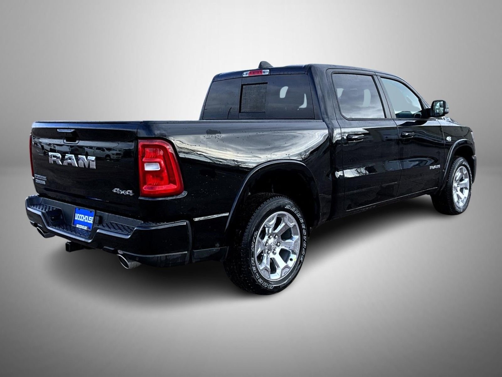 New 2026 Diamond Black Crystal Pearl-Coat Exterior Paint RAM Big Horn/Lone Star image 5