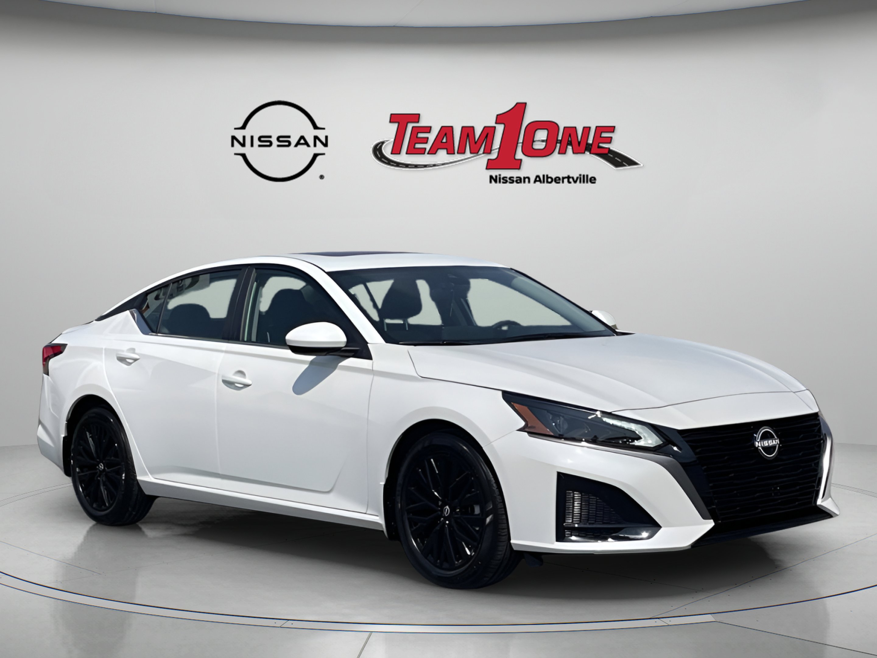 New 2026 Pearl White TriCoat Nissan 2.5 SV image 1