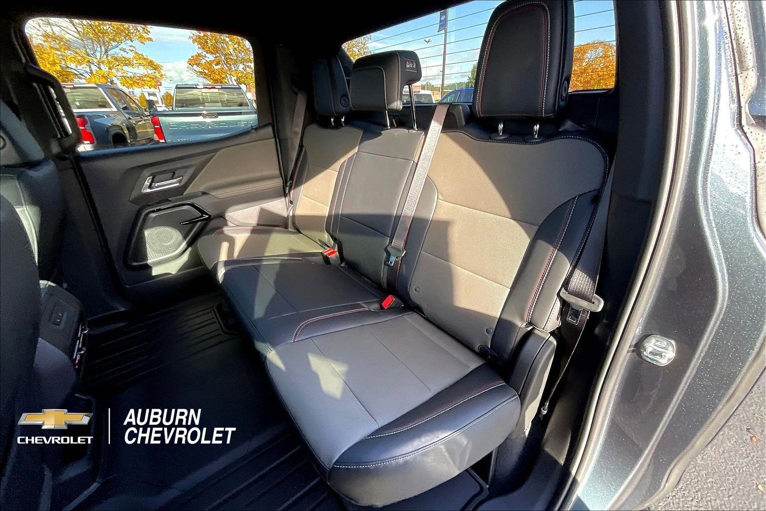 2026 Chevrolet Silverado EV Trail Boss - Photo 10