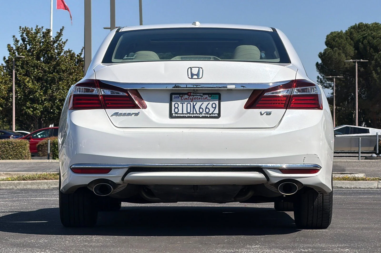 Used 2016  Honda EX-L image 5