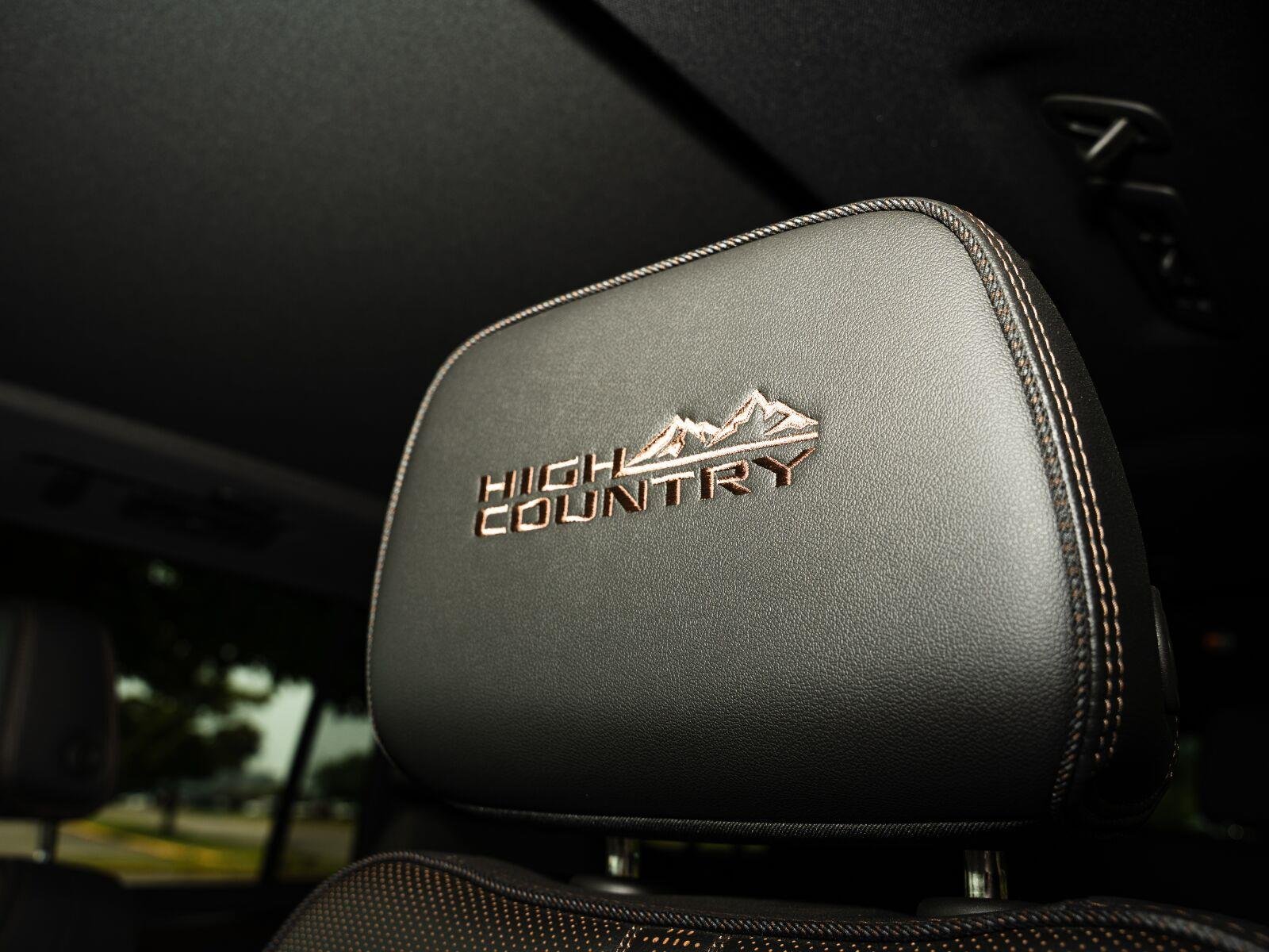 Used 2025 Sterling Gray Metallic Chevrolet High Country image 33