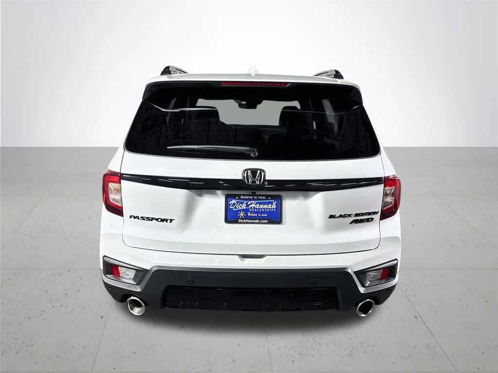 Used 2025 White Honda Black Edition image 7