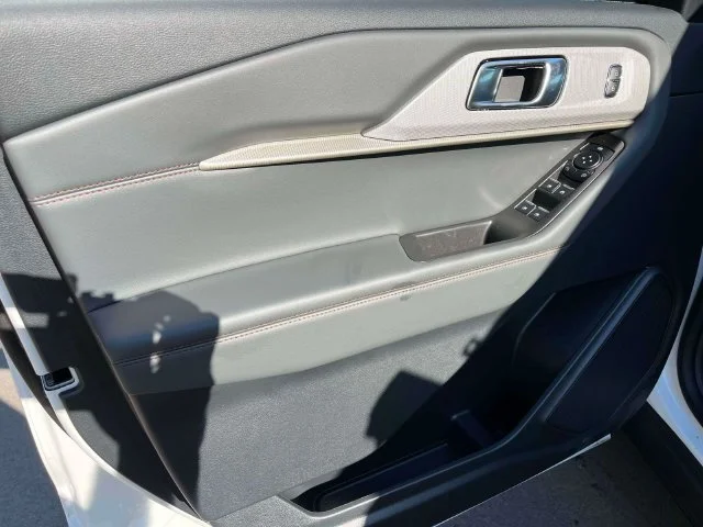 New 2026 Star White Metallic Tri-Coat Ford Active image 20