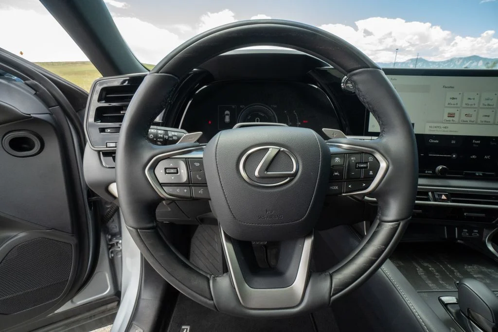 Used 2024 Silver Lexus 350h Premium image 17