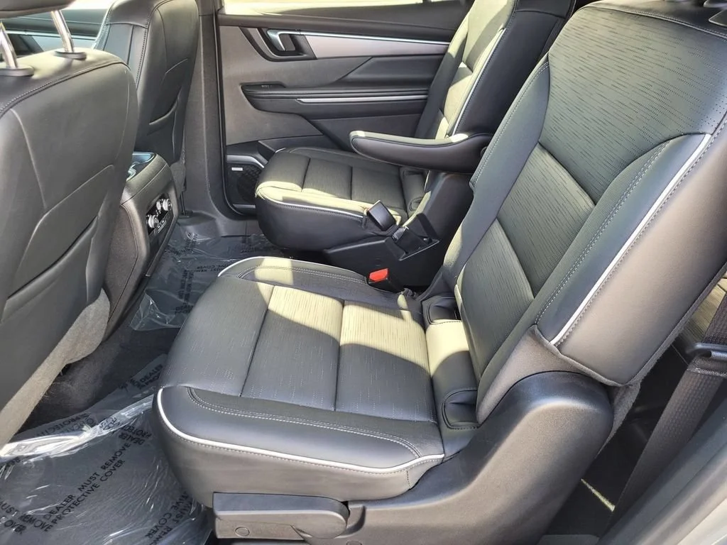 2025 Buick Enclave Sport Touring - Photo 10