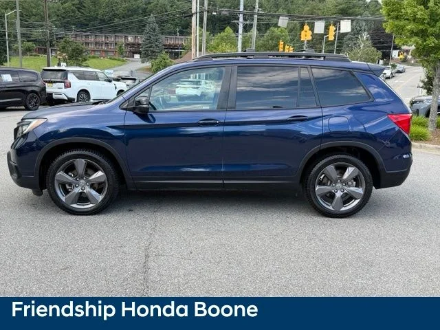 Used 2021 Blue Honda Touring image 8