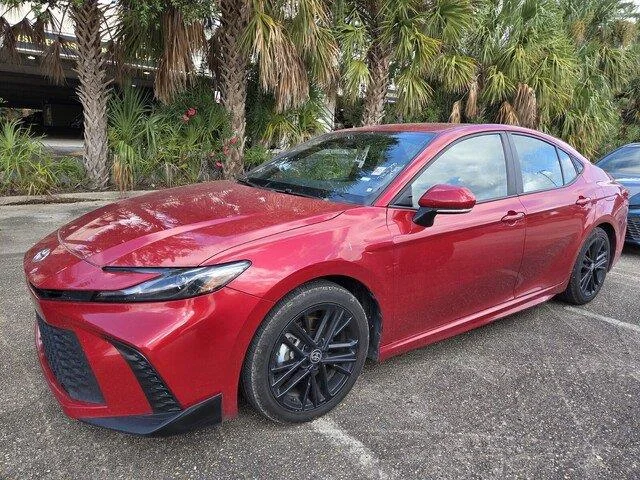 Used 2025 Supersonic Red Toyota SE image 1