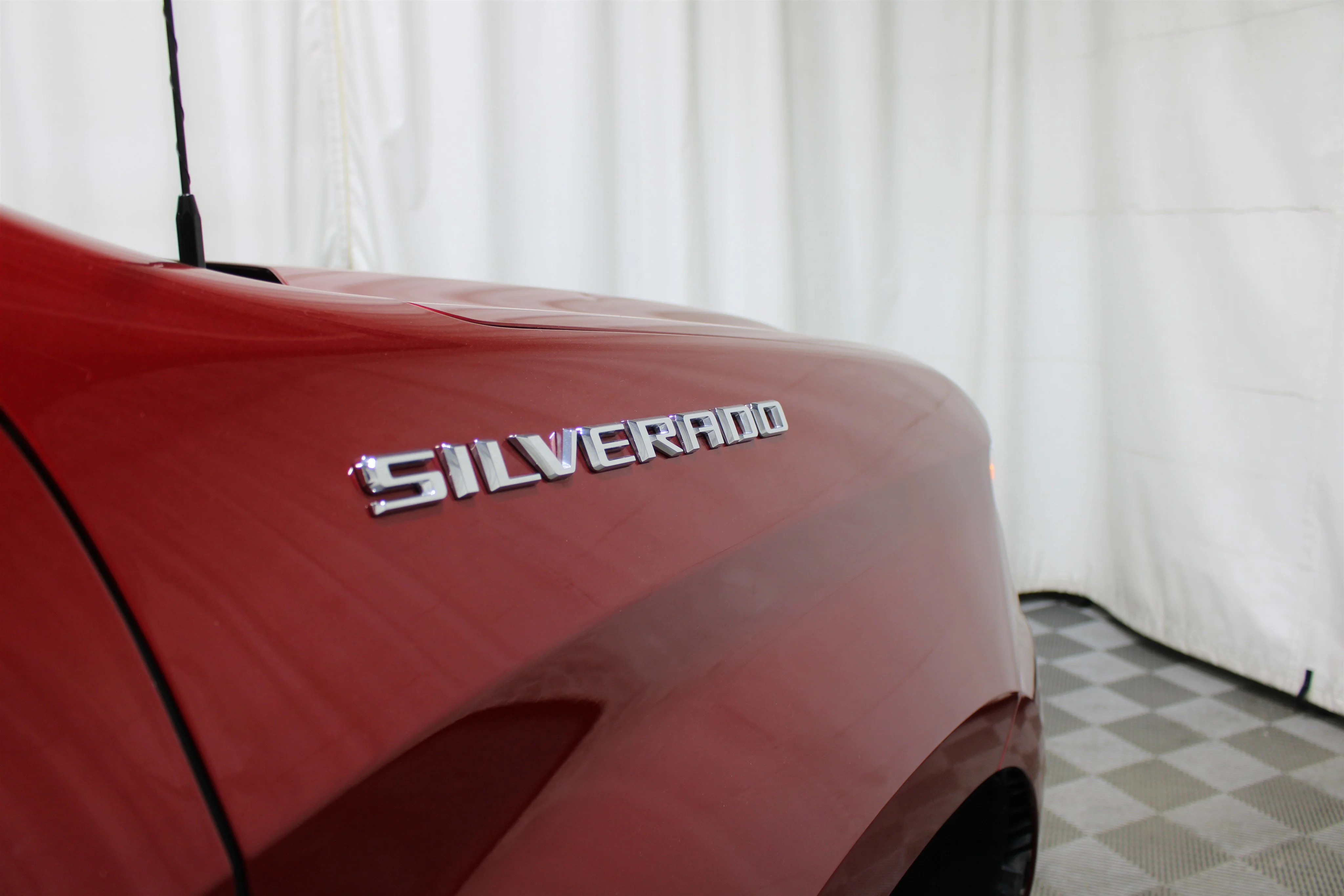 2024 Chevrolet Silverado 1500 LTZ - Photo 28
