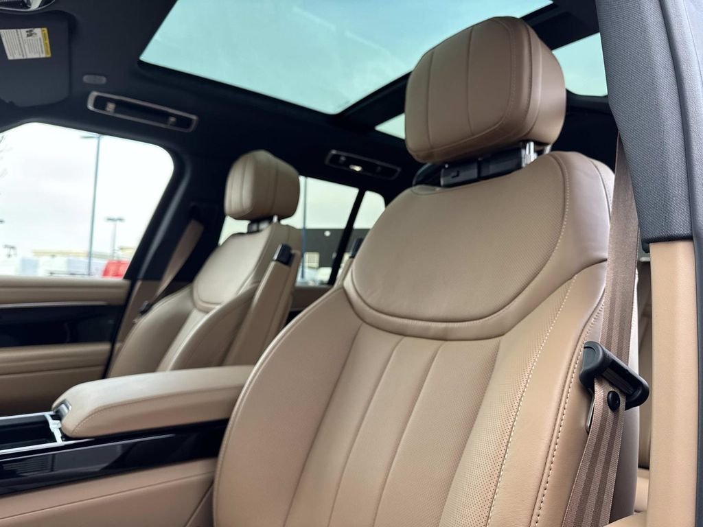 New 2026 Icy White Land Rover SE image 21