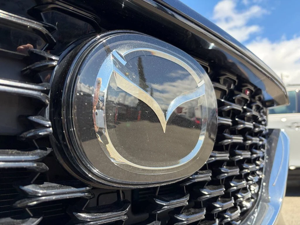 Used 2022  Mazda GS AWD at image 4