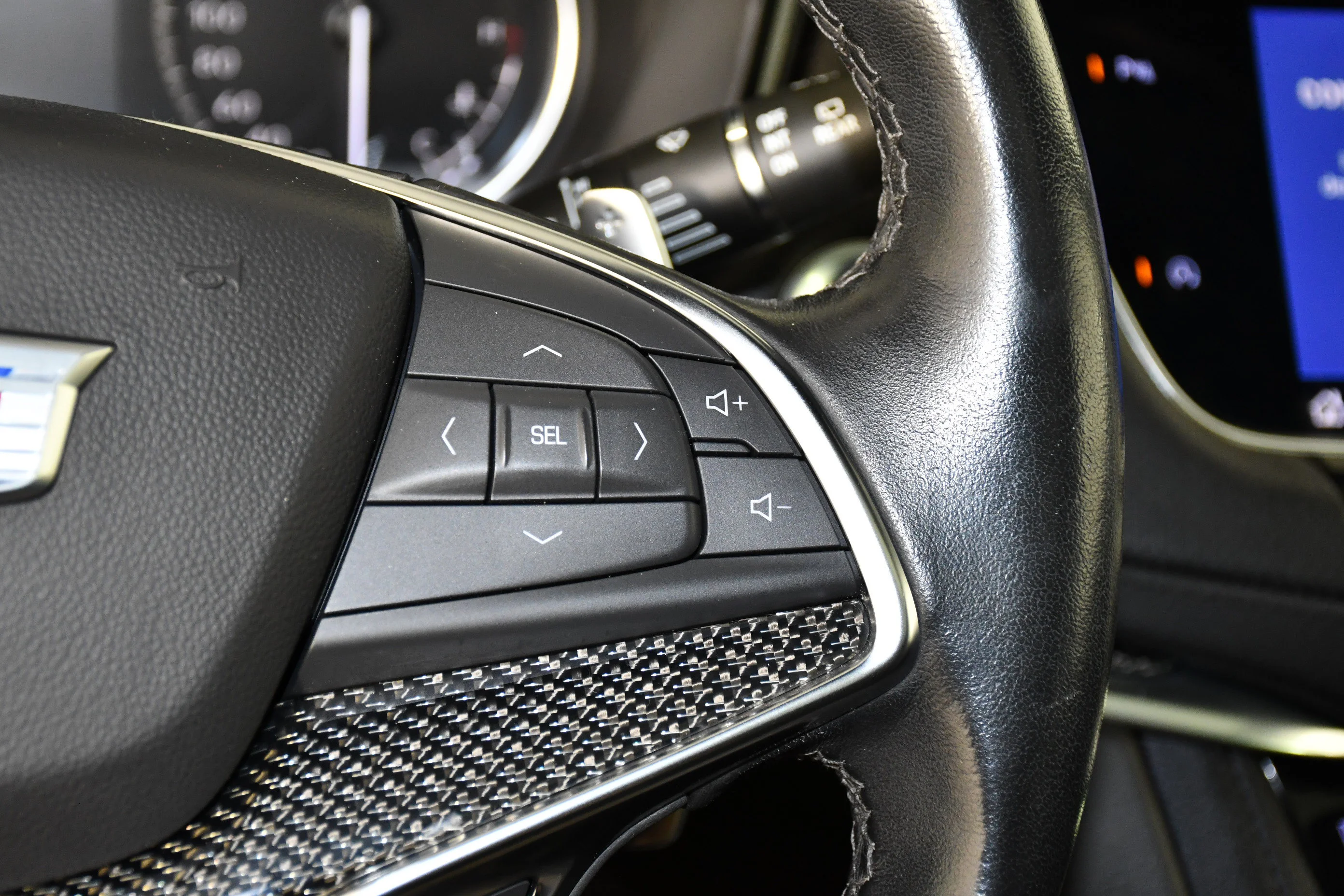 Used 2023 Latte Ea Cadillac AWD Sport image 21