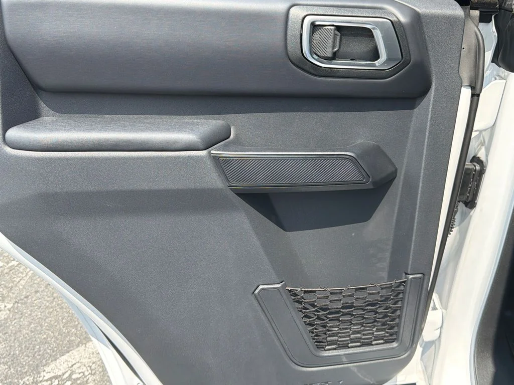 New 2025 White Ford Outer Banks image 21