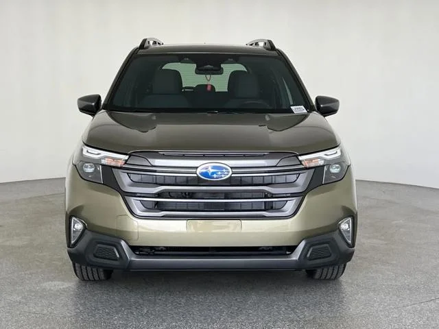 New 2026 AUTUMN GREEN METALLIC Subaru Premium image 10