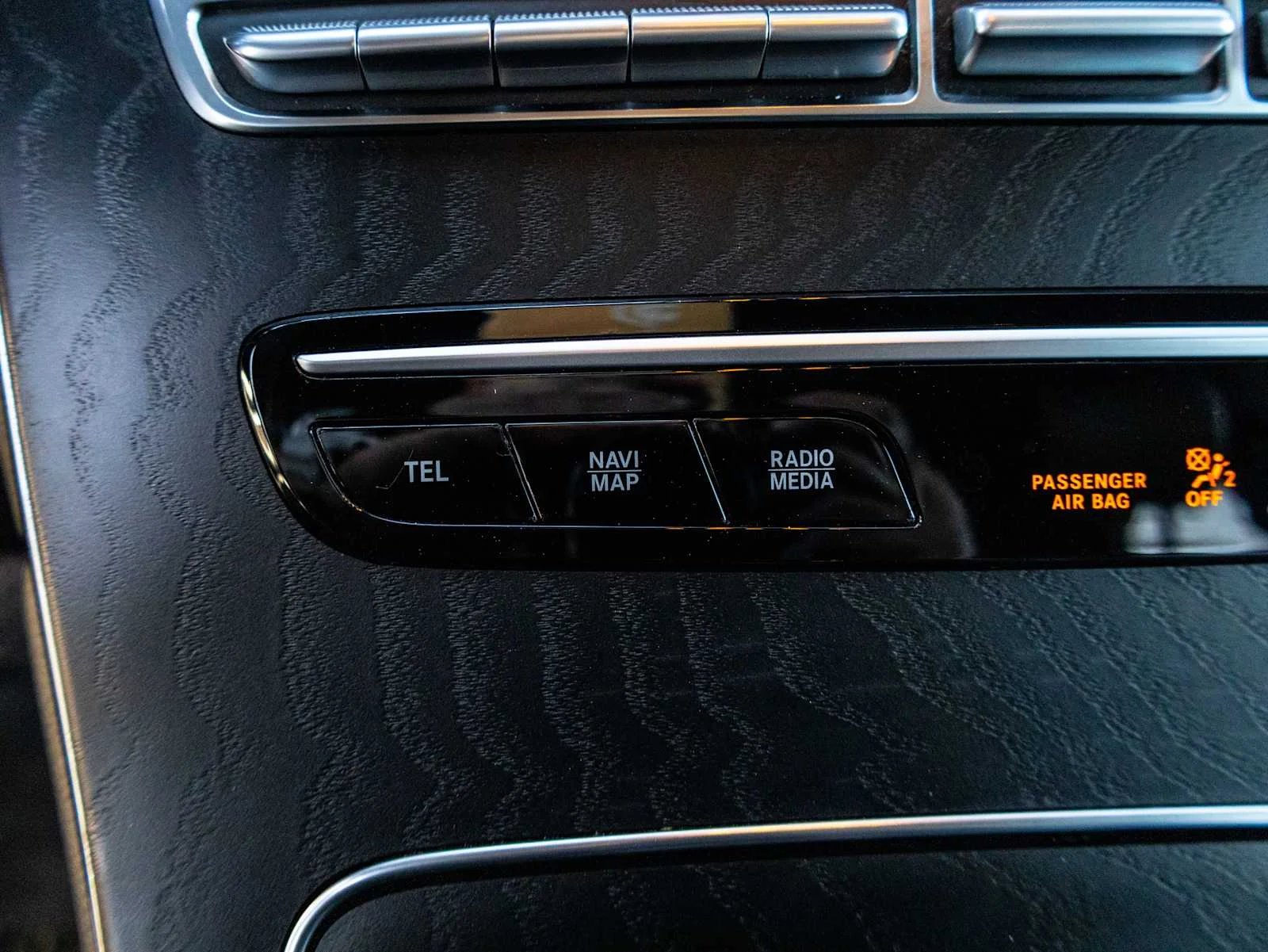 Used 2020  Mercedes-Benz GLC 300 image 33