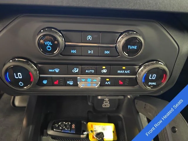 New 2026 Avalanche Gray Ford Badlands® image 31