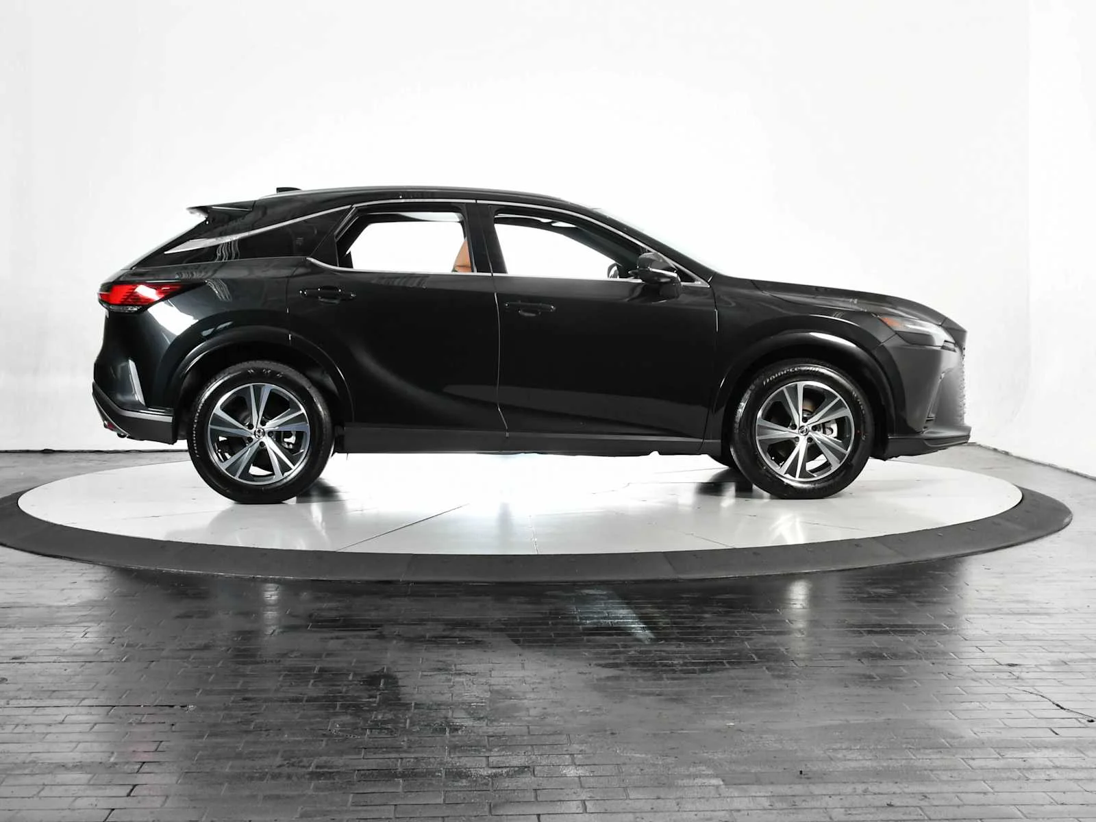 Used 2025 Caviar Lexus Premium image 8