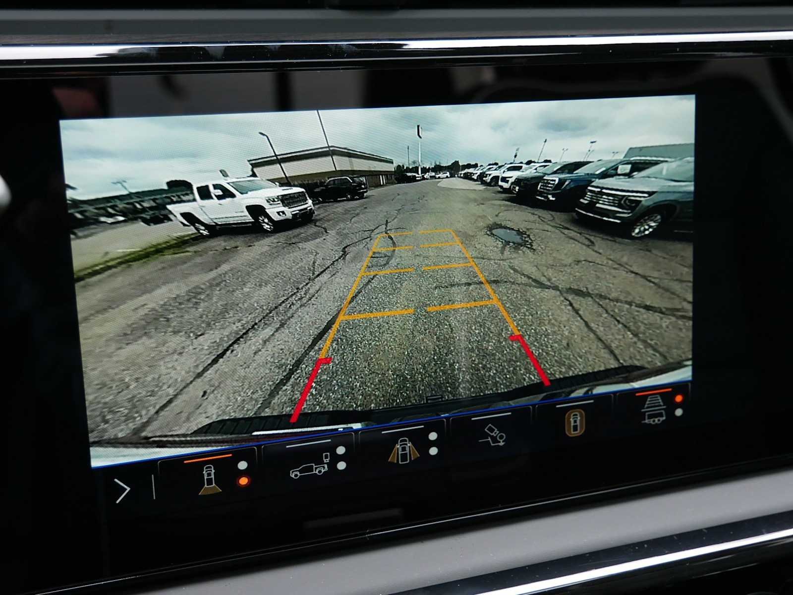 New 2026 Summit White GMC AT4X image 28