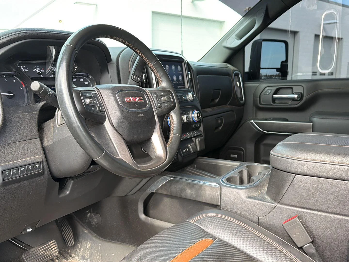 Used 2023 Summit White GMC AT4 image 5