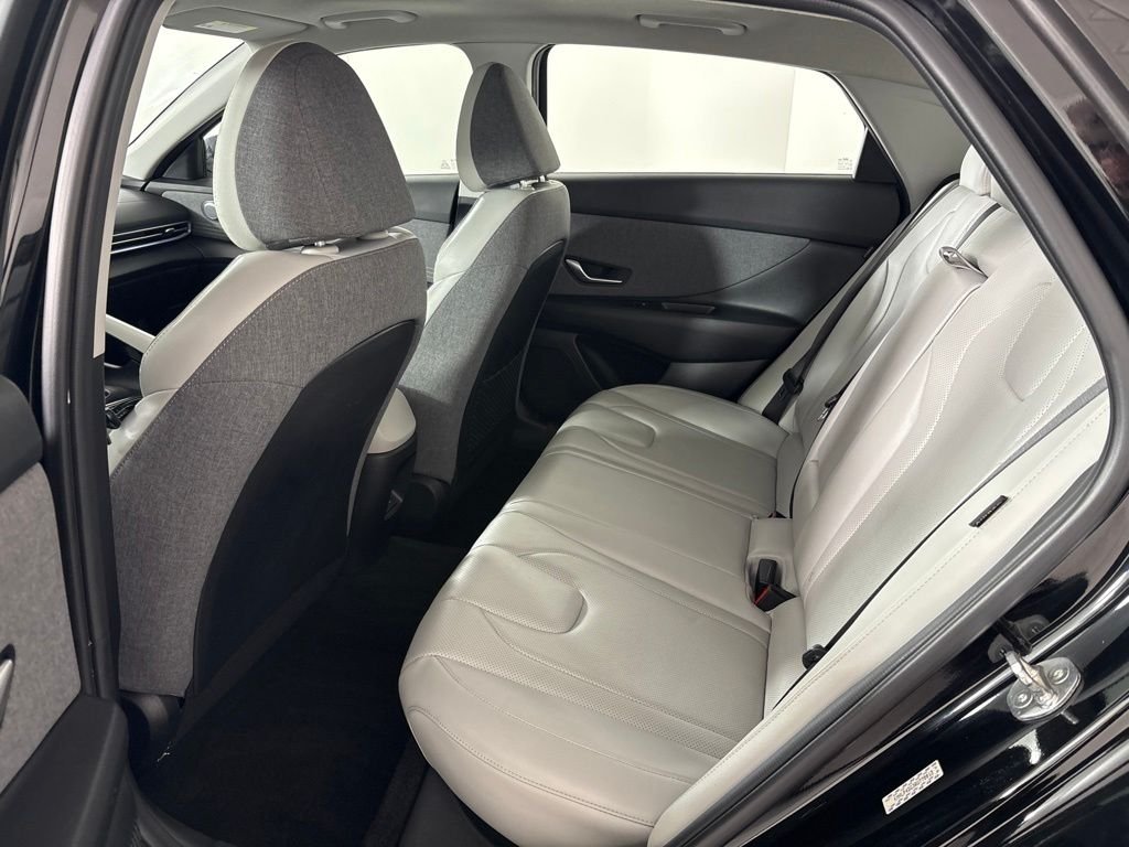 Used 2024 Black Hyundai Limited image 21
