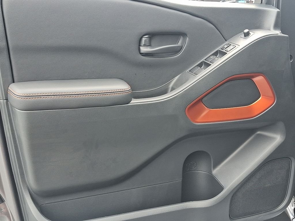 2026 Nissan Frontier — photo 7