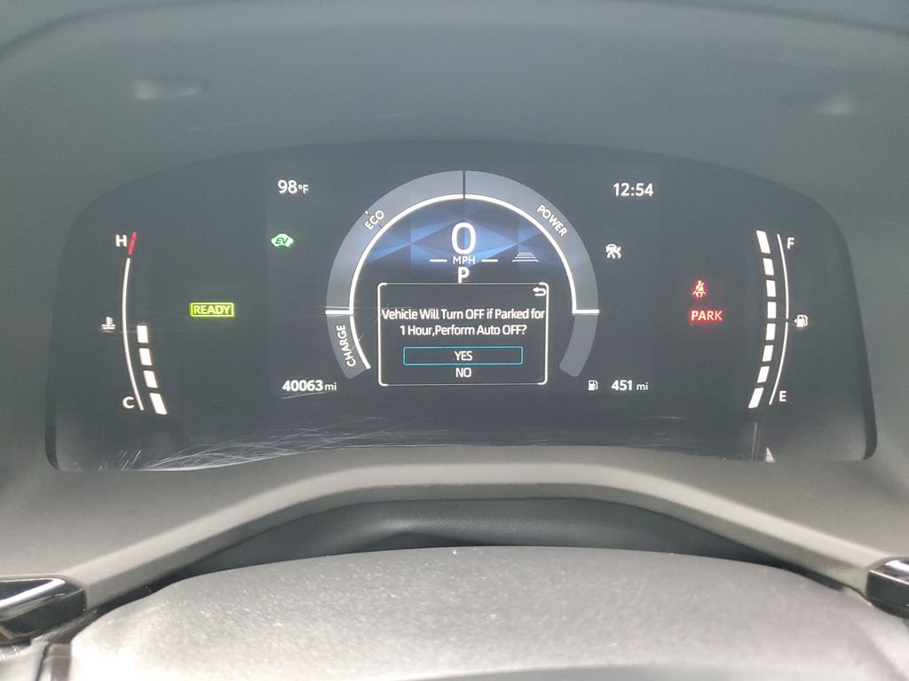 Used 2025  Toyota SE image 22