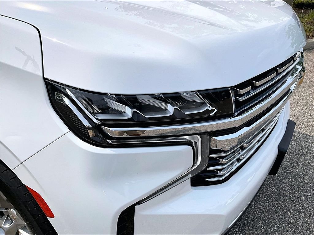 Used 2023 White Chevrolet Premier image 34