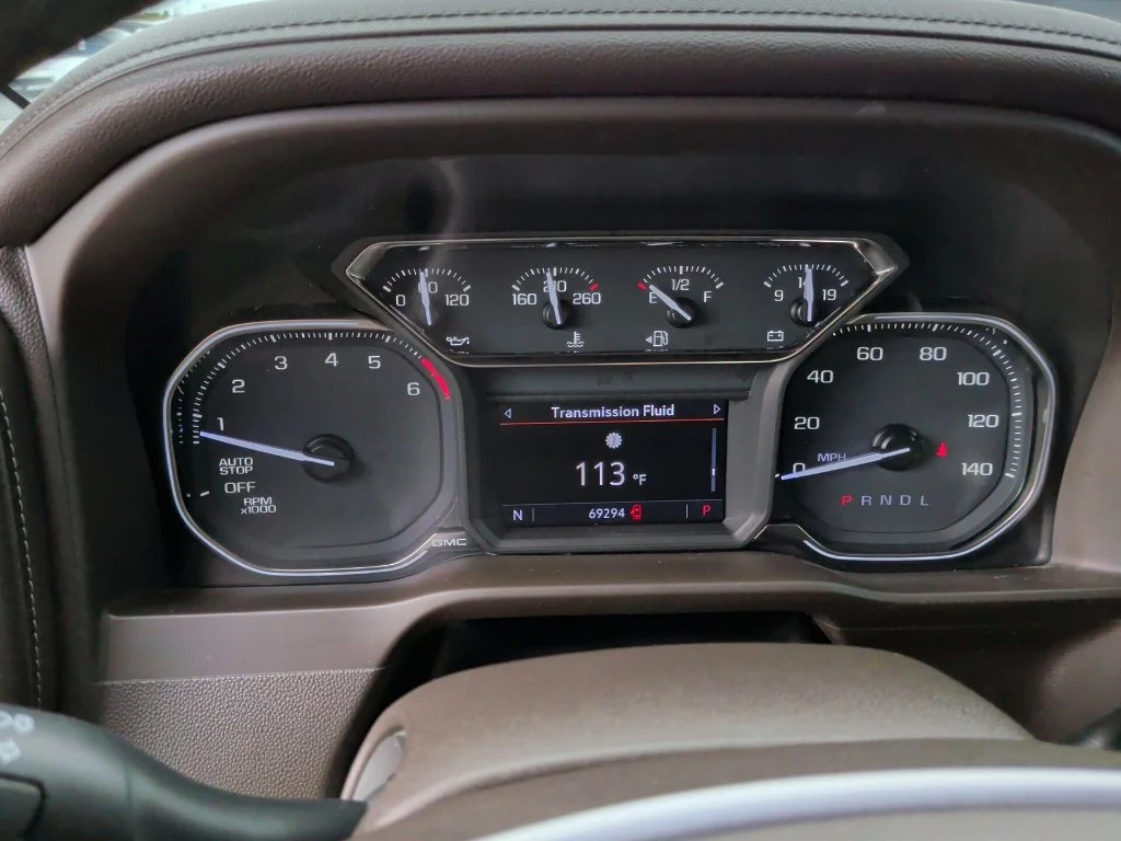 Used 2019 White GMC SLT image 20