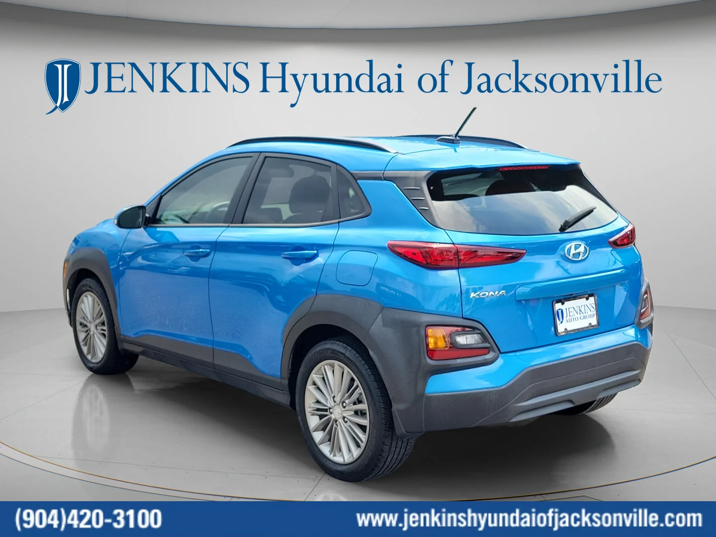 Used 2020 Surf Blue Hyundai SEL image 5