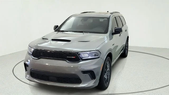 New 2026 Destroyer Gray Clear-Coat Exterior Paint Dodge GT Plus HEMI V8 image 3
