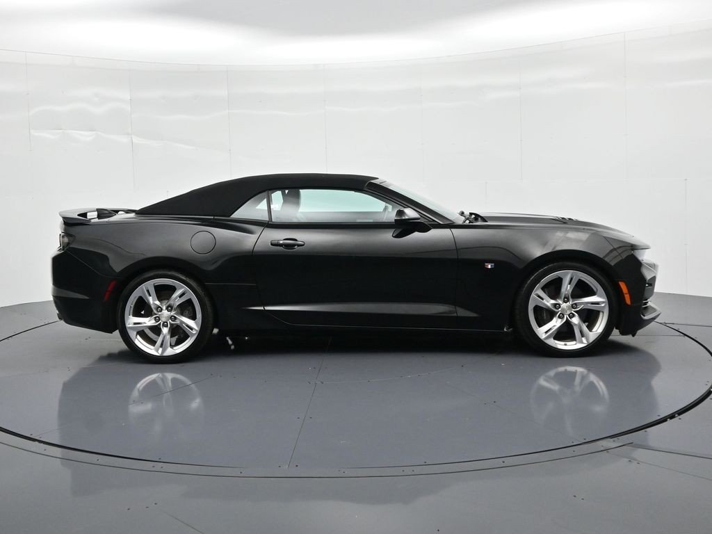 Used 2019 Black Chevrolet 2dr Conv SS w/2SS image 5