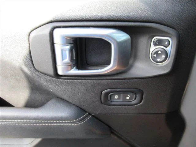 Used 2023 Gray Jeep Overland image 21