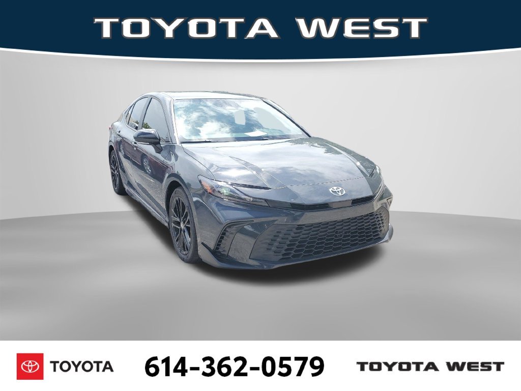 Used 2026  Toyota SE image 3
