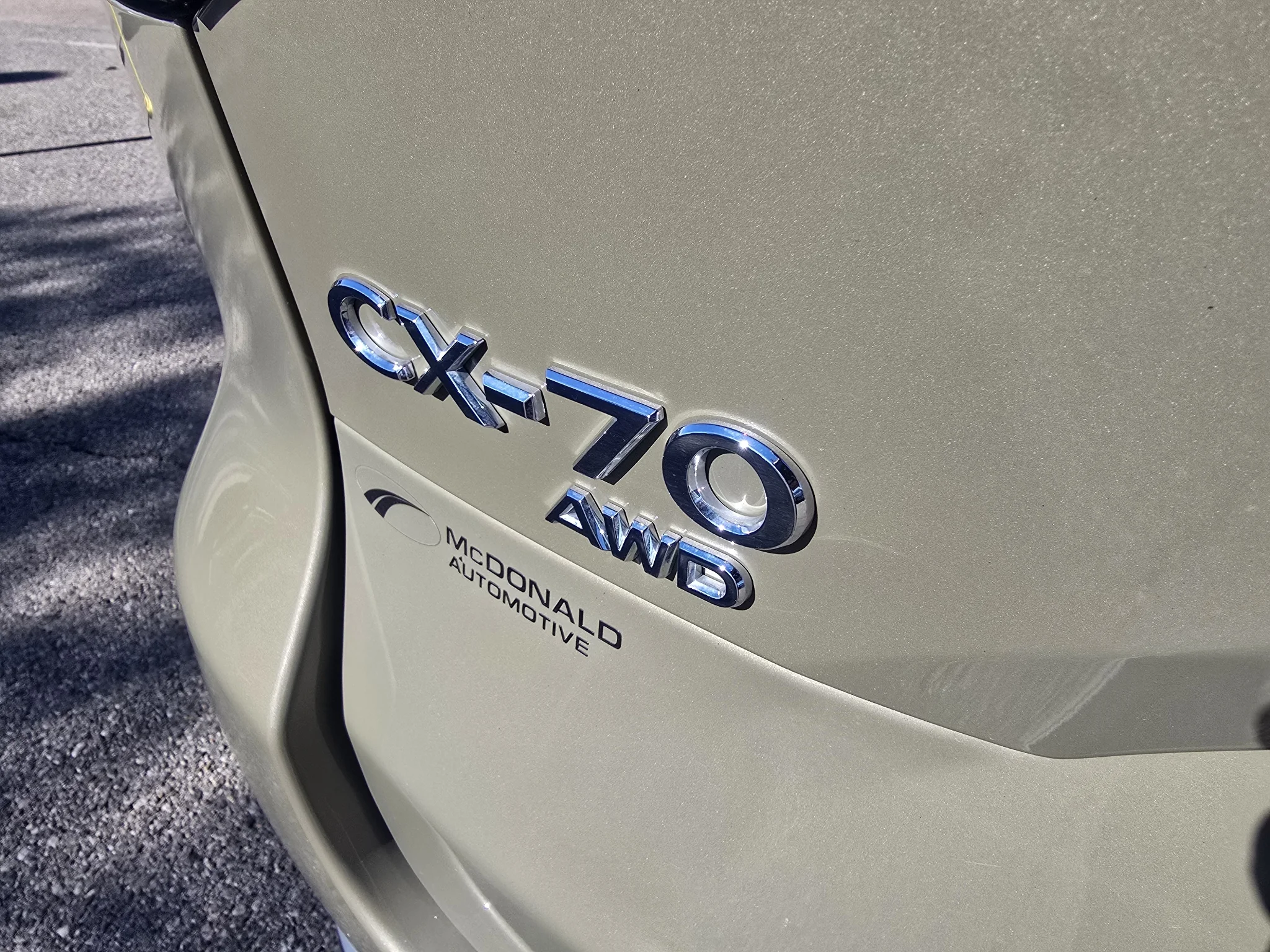 Used 2025 Zircon Sand Metallic Mazda Premium Package image 11